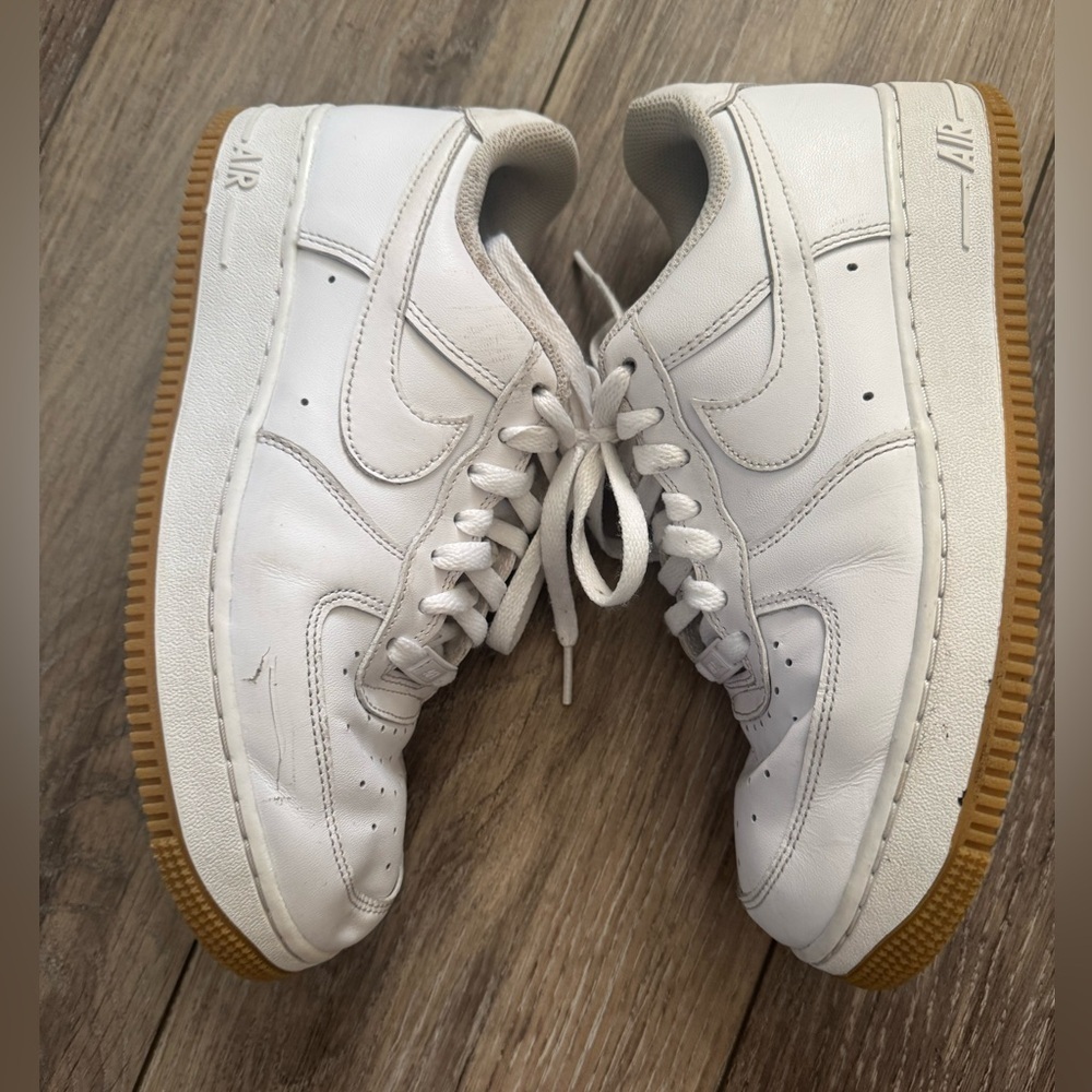 Nike Air Force 1 Low '07 White Brown Gum youth size 7 - women’s size 8.5 - Picture 6 of 11